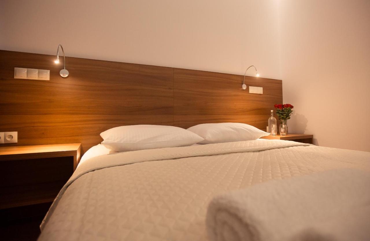 Hotel Rubin Stara Blotnica ภายนอก รูปภาพ